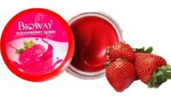 Bioway byd Strawberry Lip Balm for Soft & Pink Lips Rehydrates Dry & Cracked lips 10g