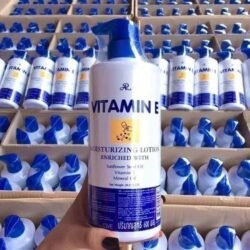 354eee4af1d3b3390b7bc409b844c3a7.jpg AR ARON Vitamin E Moisturizing WHITENING Lotion 600 ml arml Made in Thailand