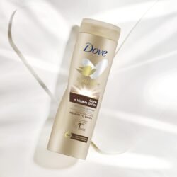6d9fbb0b404c33531c19d895433a32a4.jpg DOVE Visible Glow (dmdl) Medium to Dark Gradual Tanning Lotion for Sun-Kissed Skin Self-Tan Lotion for All Skin Types 400ml